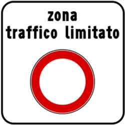 220px Italian traffic signs icona zona traffico limitato