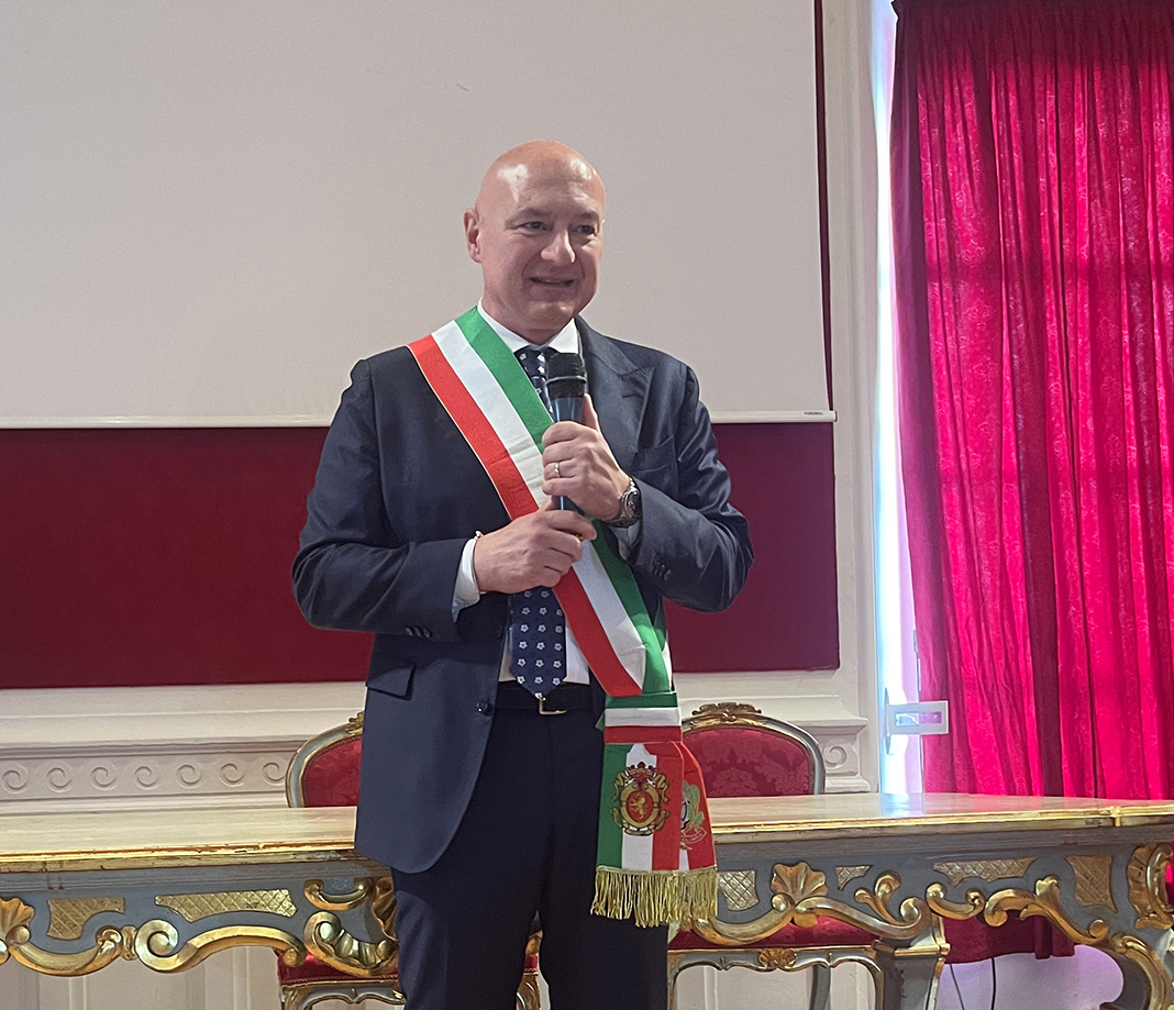 Sindaco di Recanati Emanuele Pepa.2jpg