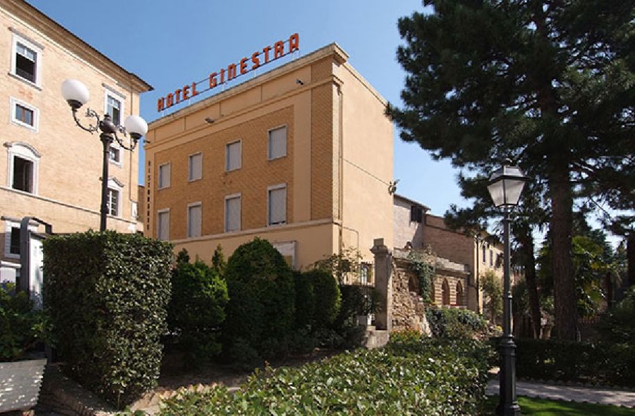 hotel la ginestra 01